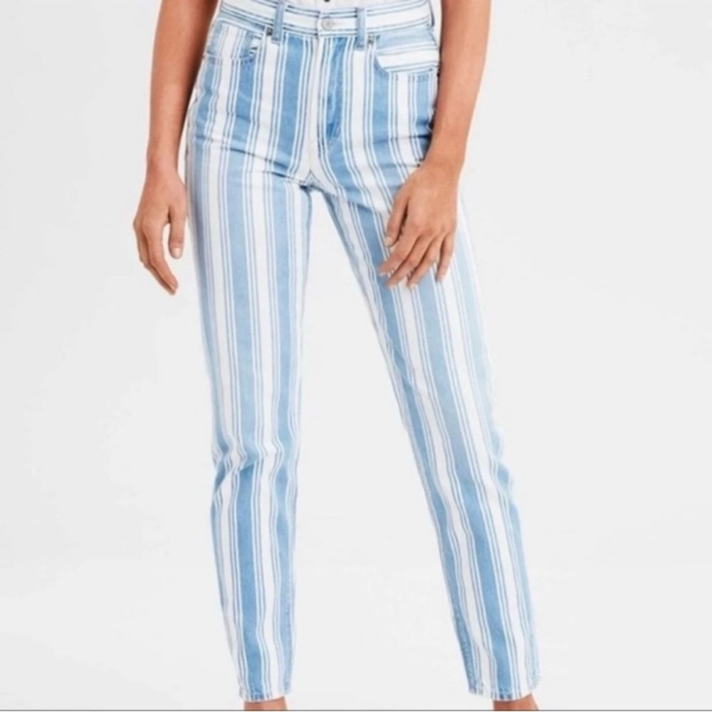 AMERICAN EAGLE AE High Rise Mom Striped Denim Jeans Size 0